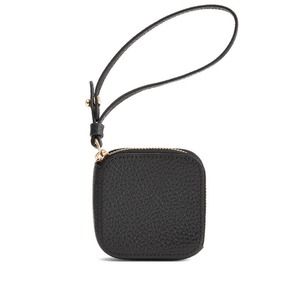 Cuyana Leather Airpod Case in Black Pebbled Leather NWT *